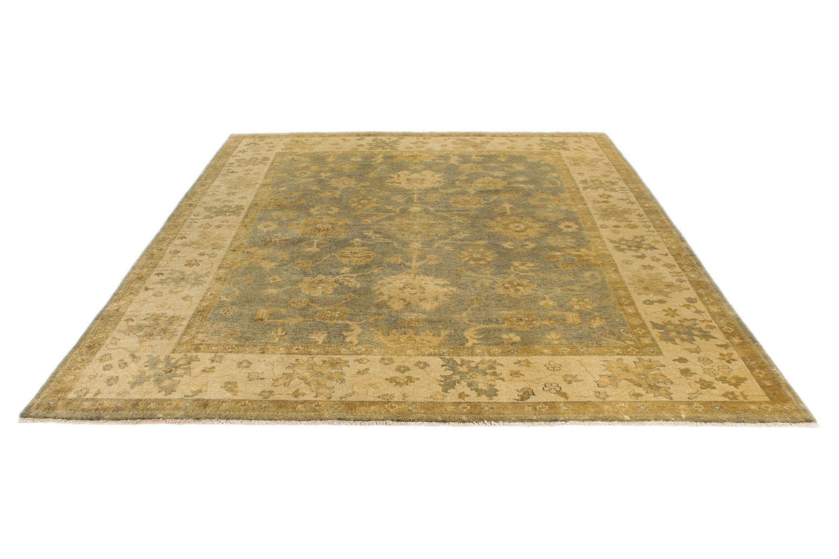 8x10 Gray and Ivory Turkish Oushak Rug