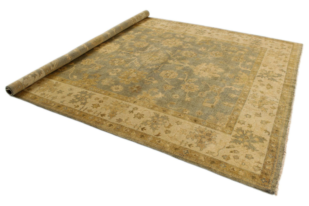 8x10 Gray and Ivory Turkish Oushak Rug