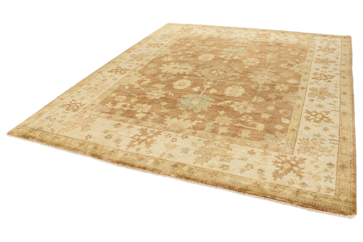 8x10 Brown and Ivory Turkish Oushak Rug