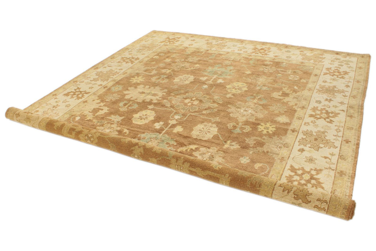 8x10 Brown and Ivory Turkish Oushak Rug