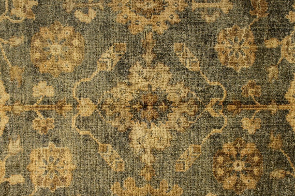 6x9 Gray and Gold Turkish Oushak Rug