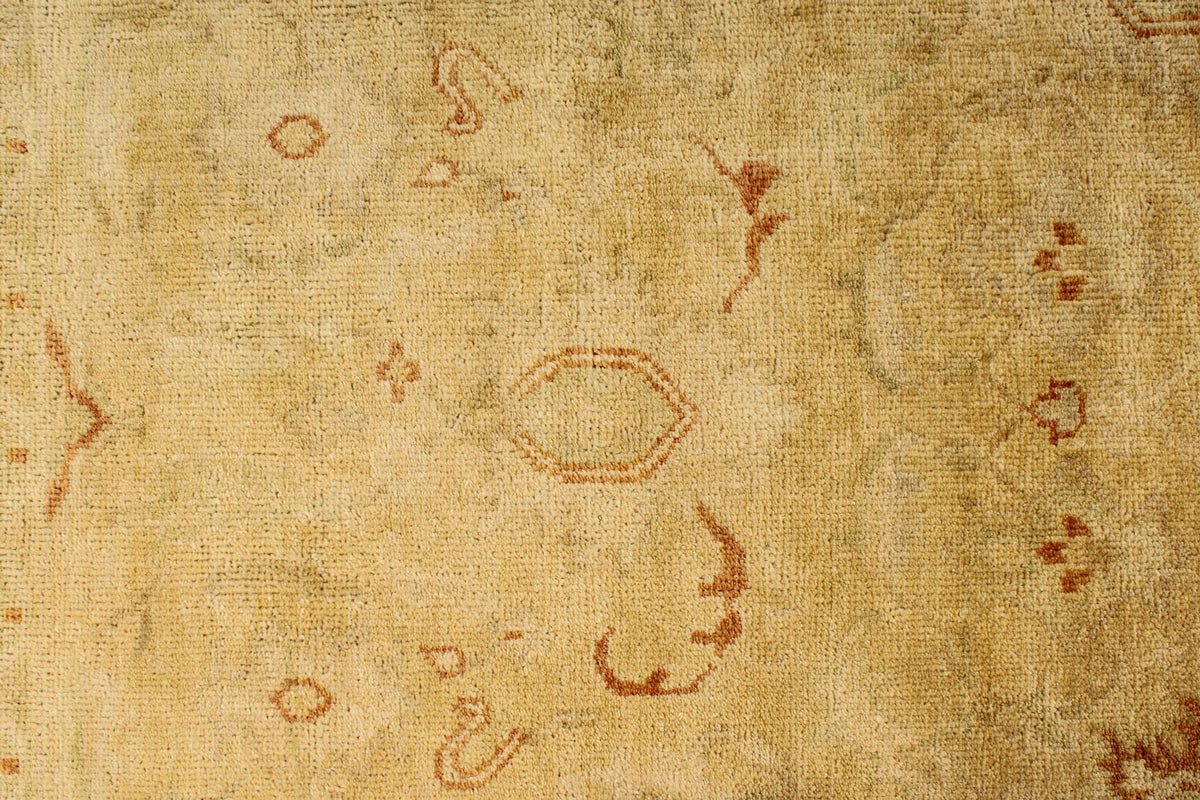 6x9 Beige and Ivory Turkish Oushak Rug