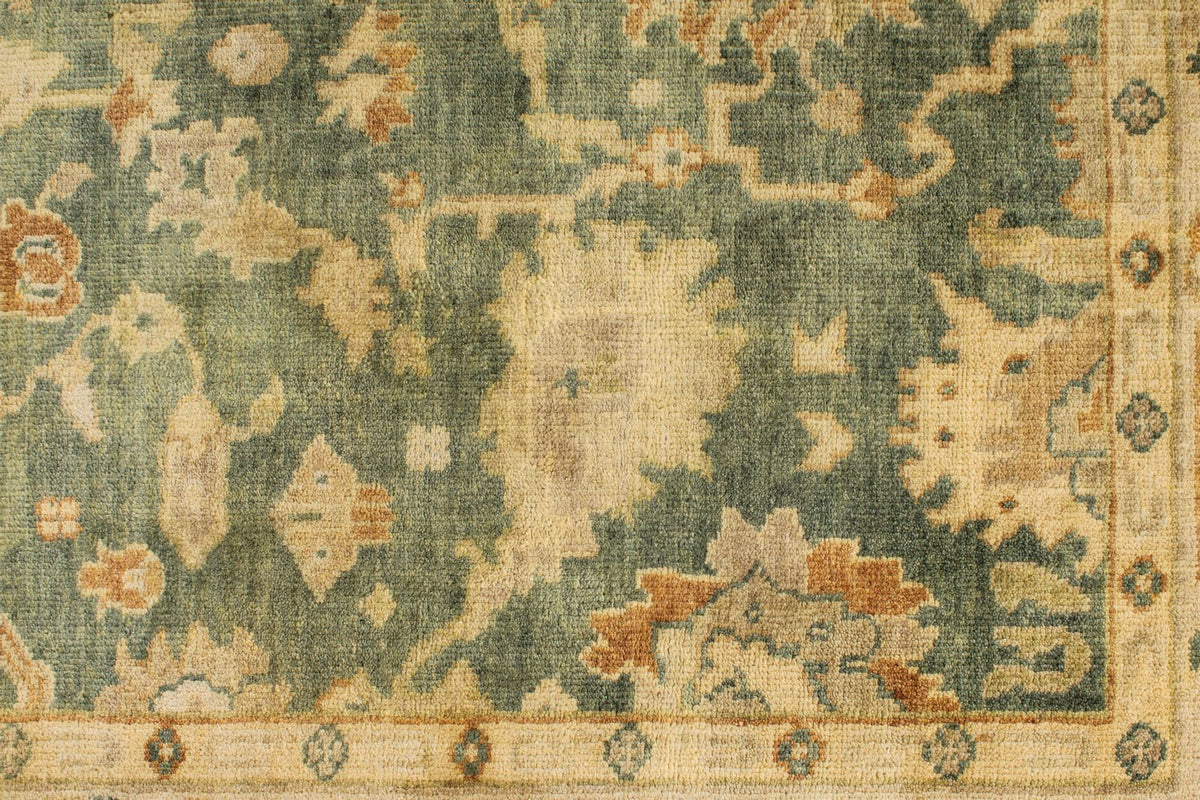 6x9 Ivory and Orange Turkish Oushak Rug