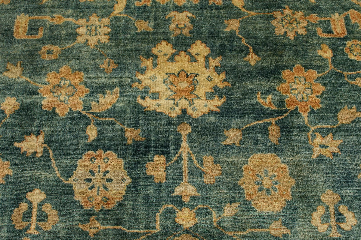 8x10 Green and Ivory Turkish Oushak Rug