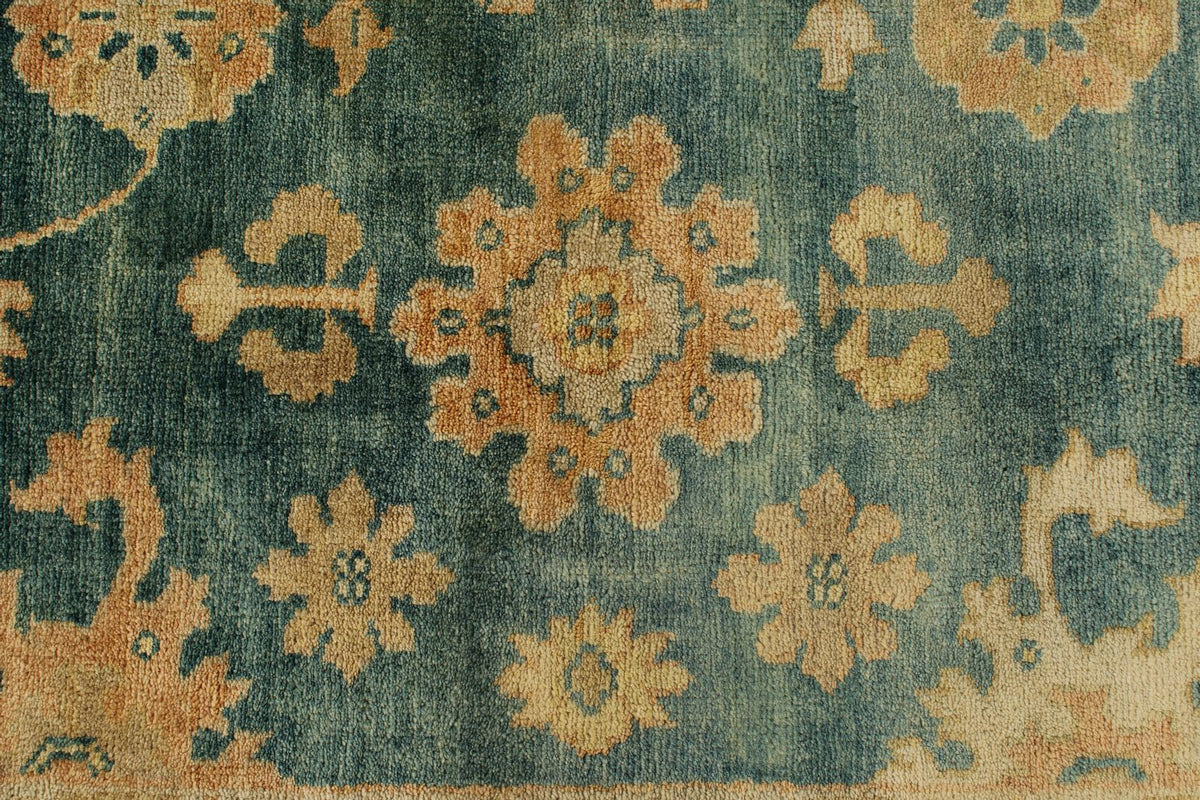 8x10 Green and Ivory Turkish Oushak Rug