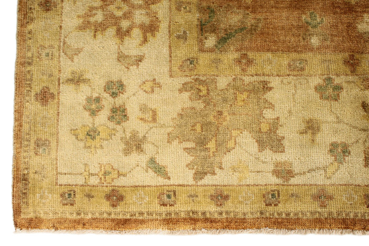 8x10 Brown and Ivory Turkish Oushak Rug