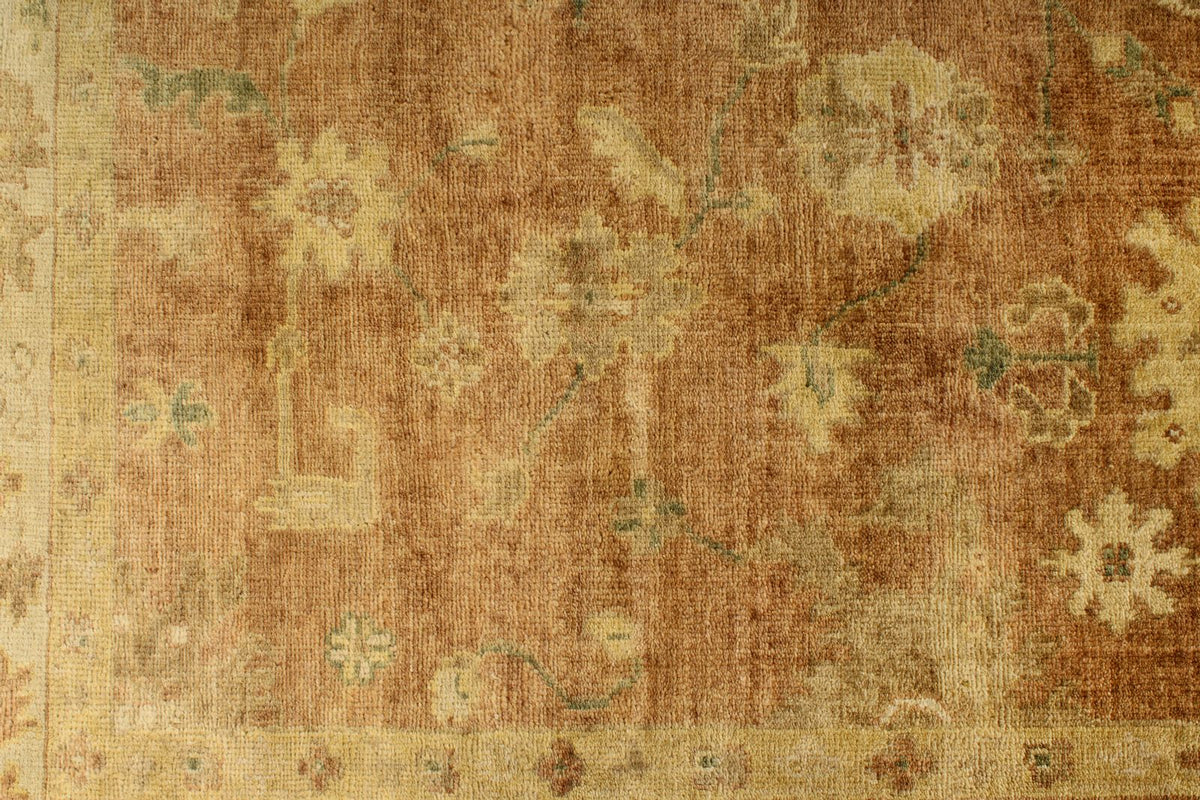 8x10 Brown and Ivory Turkish Oushak Rug