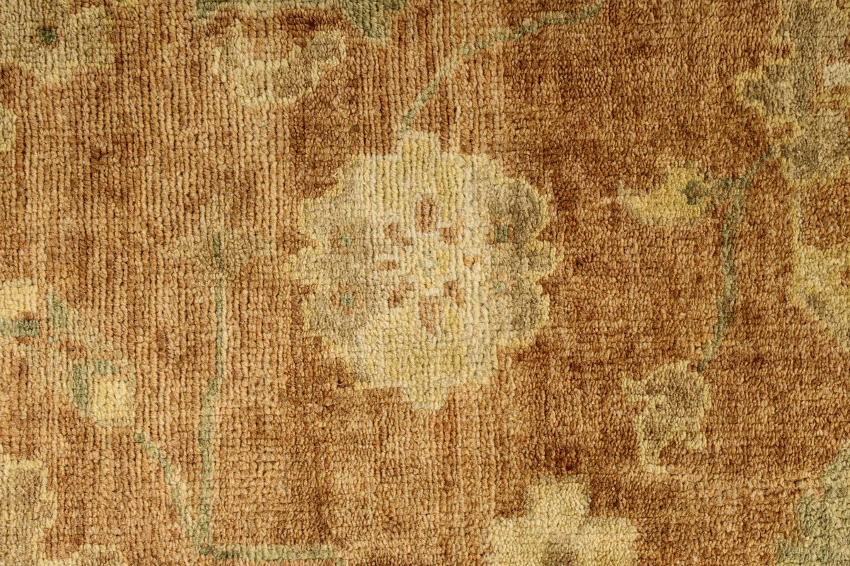 8x10 Brown and Ivory Turkish Oushak Rug