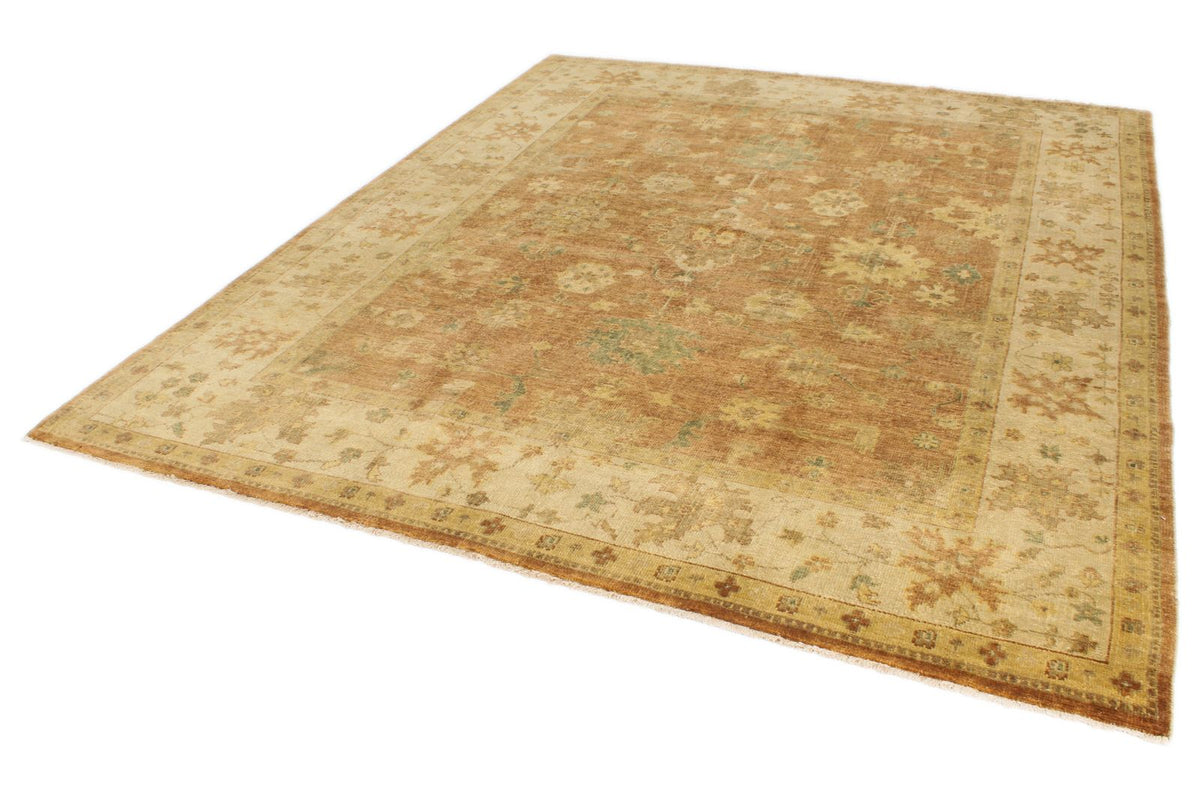8x10 Brown and Ivory Turkish Oushak Rug