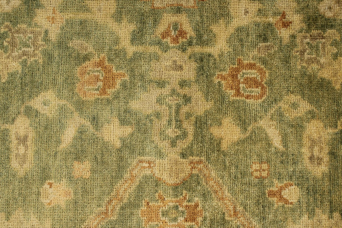 6x9 Green and Ivory Turkish Oushak Rug
