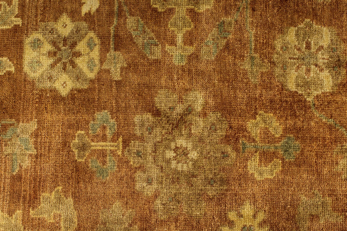 8x10 Brown and Ivory Turkish Oushak Rug