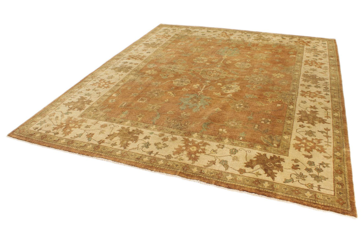 8x10 Brown and Ivory Turkish Oushak Rug