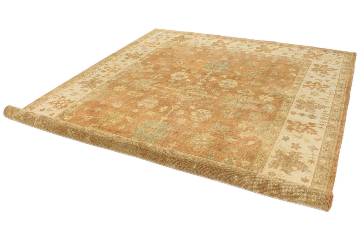 8x10 Brown and Ivory Turkish Oushak Rug