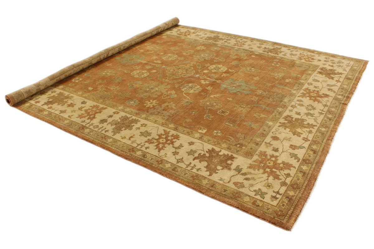 8x10 Brown and Ivory Turkish Oushak Rug