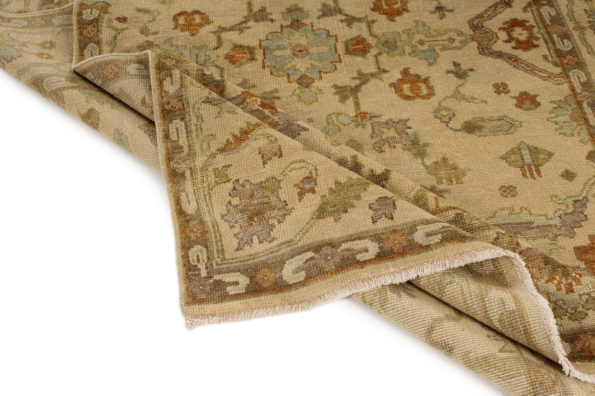 6x9 Ivory and Beige Turkish Oushak Rug