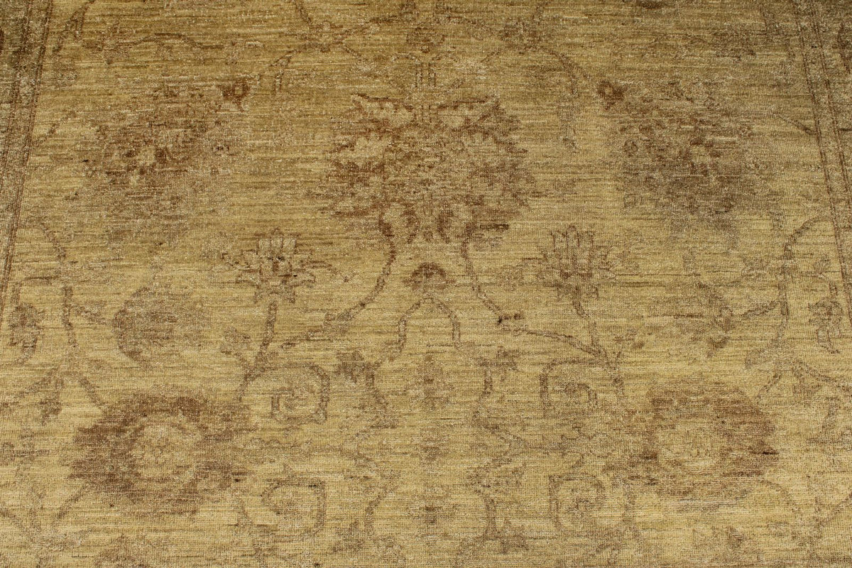 6x8 Ivory and Beige Turkish Oushak Rug