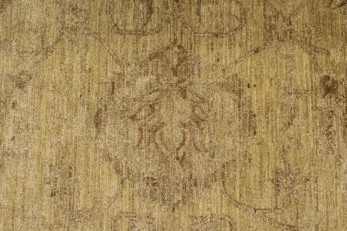 6x8 Ivory and Beige Turkish Oushak Rug