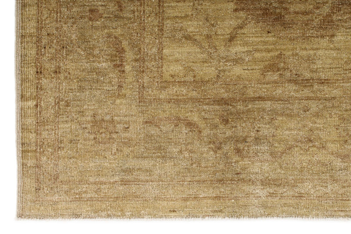 6x8 Ivory and Beige Turkish Oushak Rug