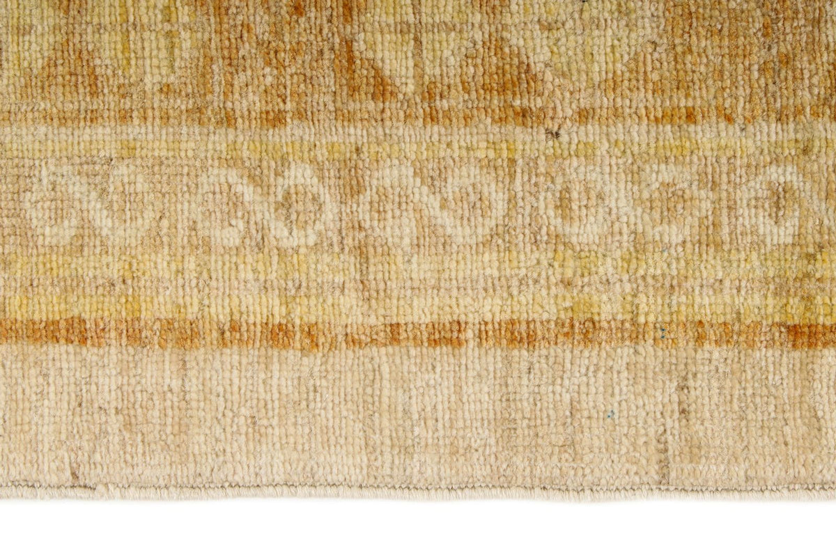 8x10 Light Brown and Beige Modern Contemporary Rug