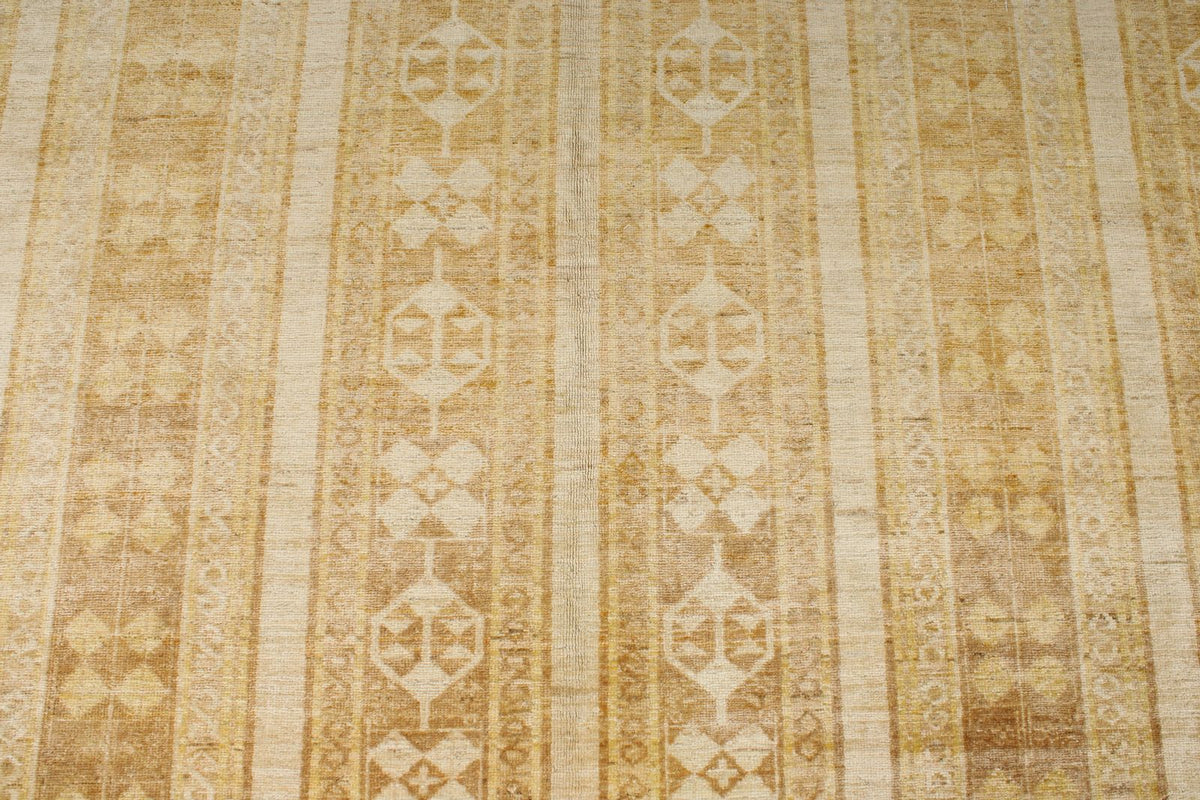 8x10 Light Brown and Beige Modern Contemporary Rug