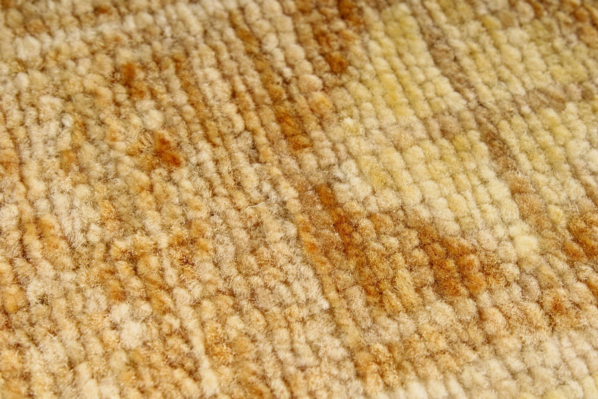 8x10 Light Brown and Beige Modern Contemporary Rug