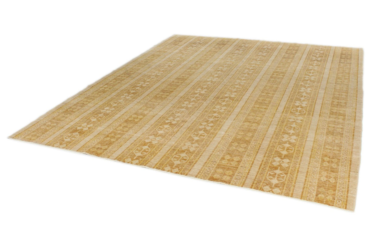 8x10 Light Brown and Beige Modern Contemporary Rug