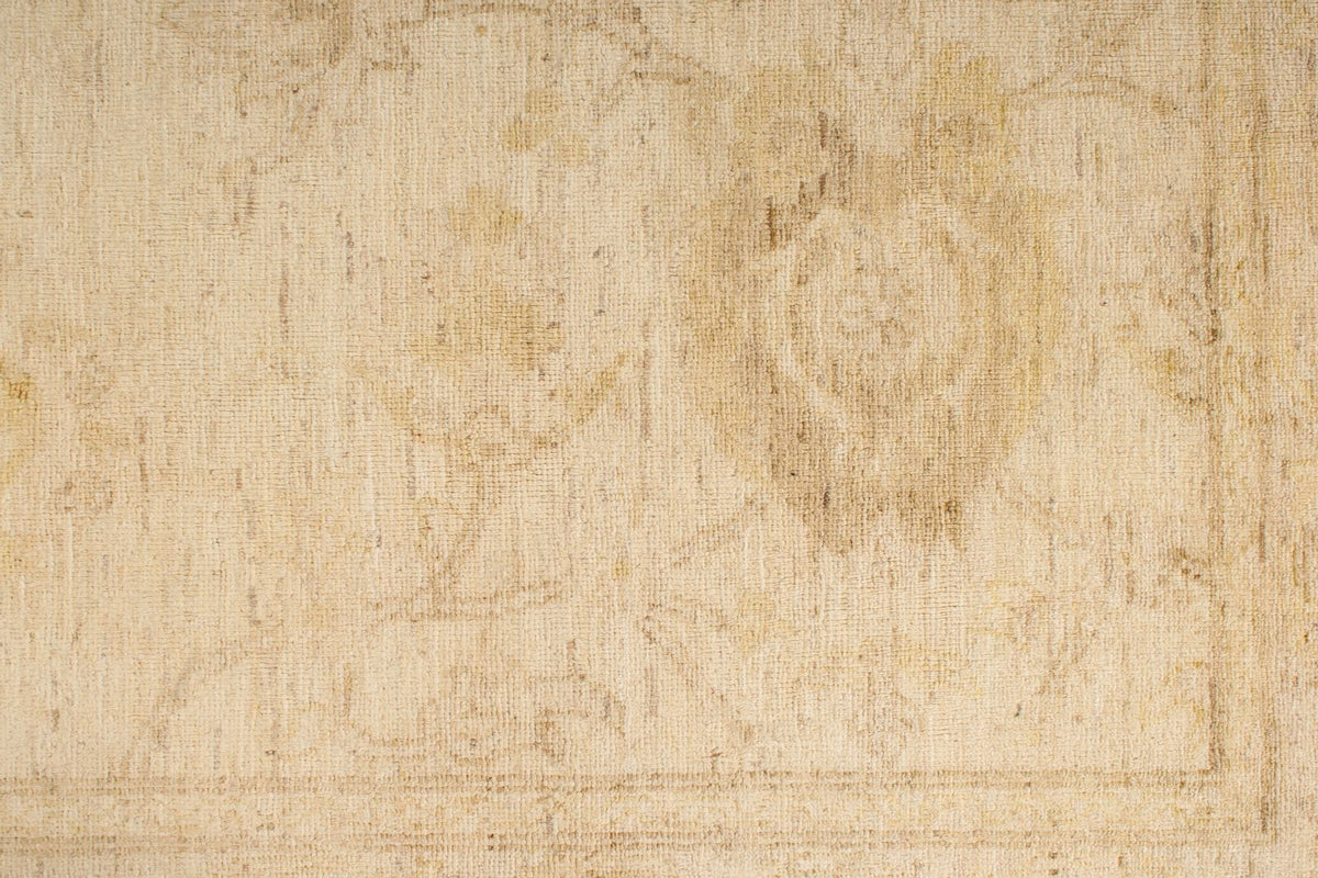 6x10 Ivory and Beige Modern Contemporary Rug