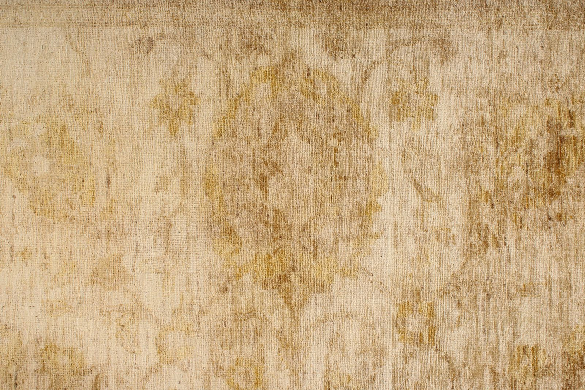 6x9 Beige and Ivory Turkish Oushak Rug