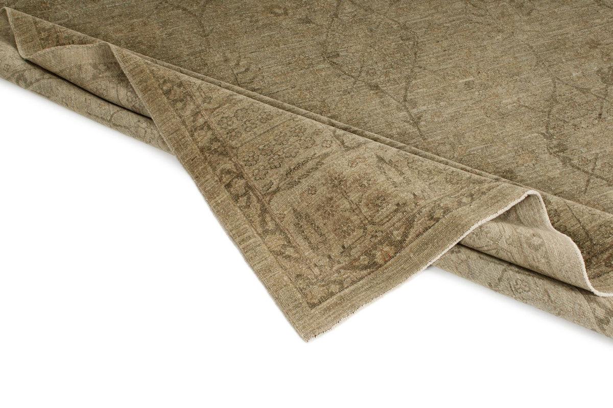 8x10 Brown and Ivory Turkish Oushak Rug