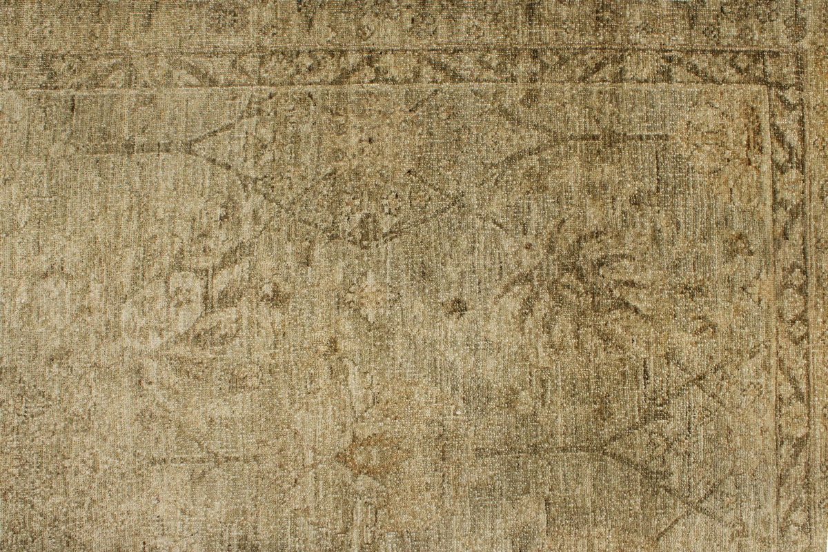 8x10 Brown and Ivory Turkish Oushak Rug