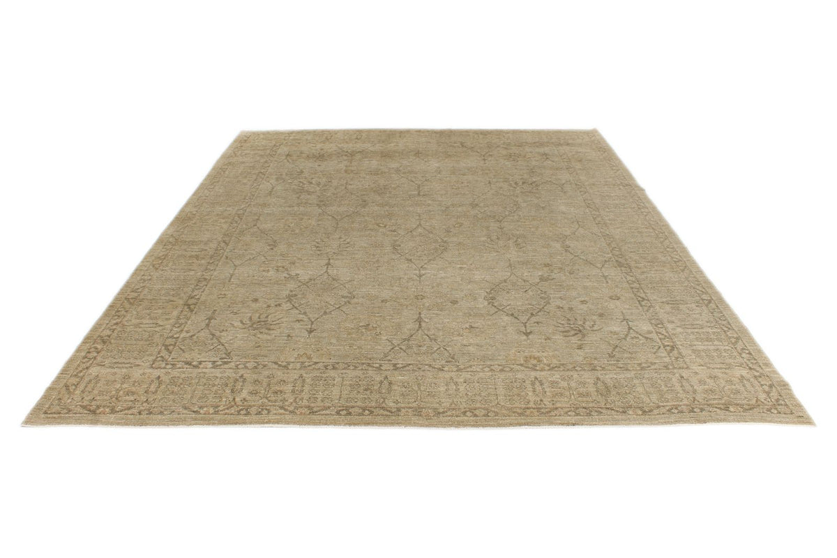 8x10 Brown and Ivory Turkish Oushak Rug