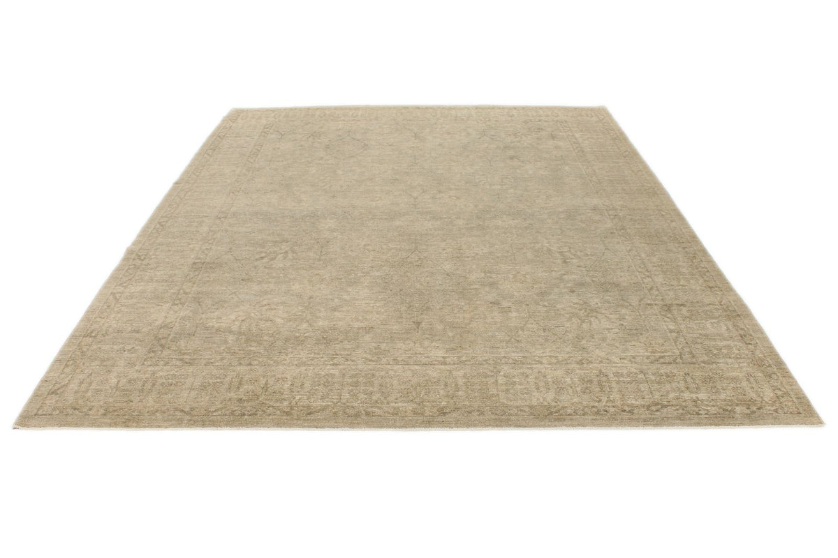8x10 Brown and Ivory Turkish Oushak Rug