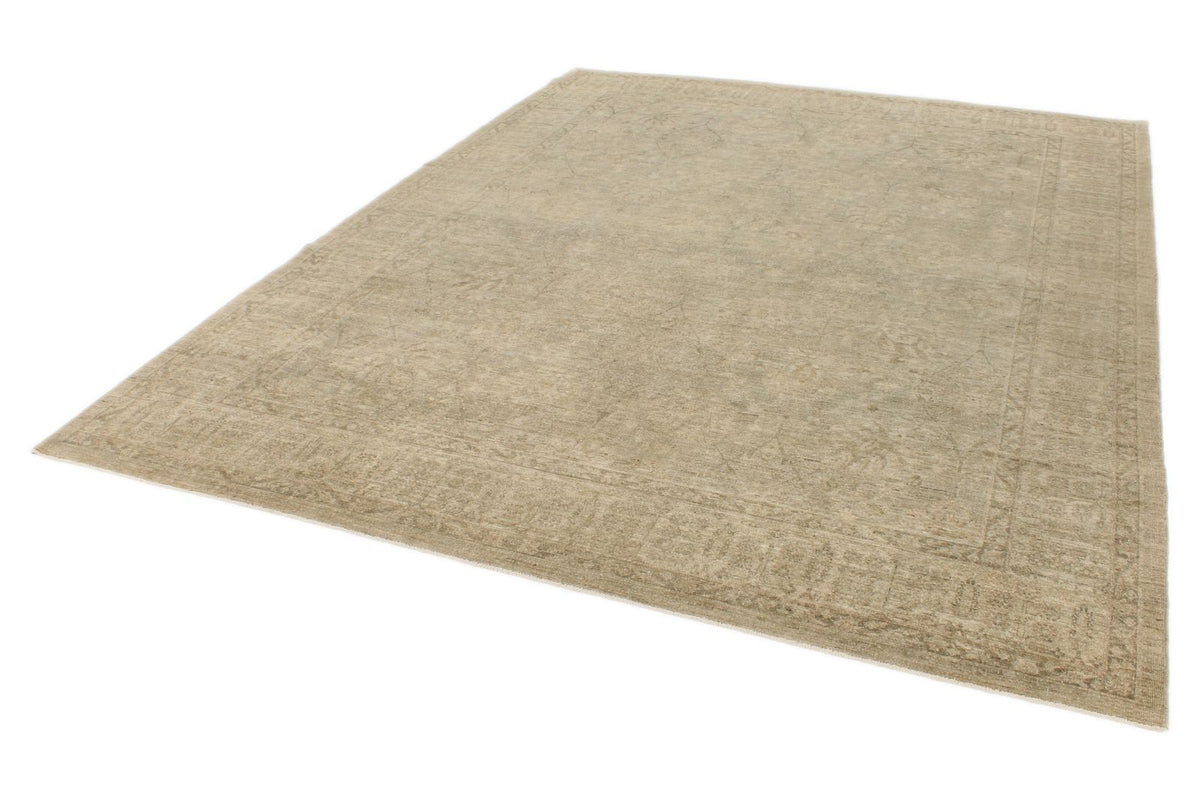 8x10 Brown and Ivory Turkish Oushak Rug