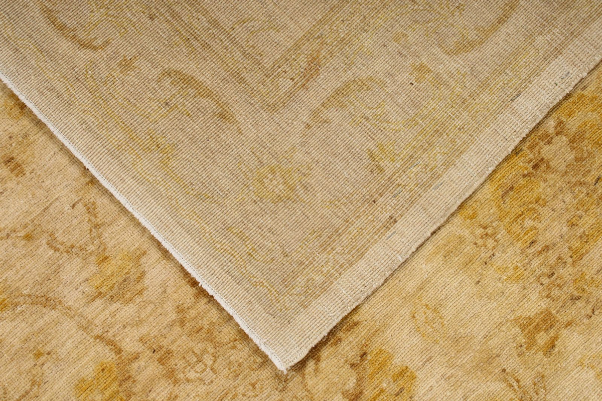 6x9 Ivory and Gold Turkish Oushak Rug