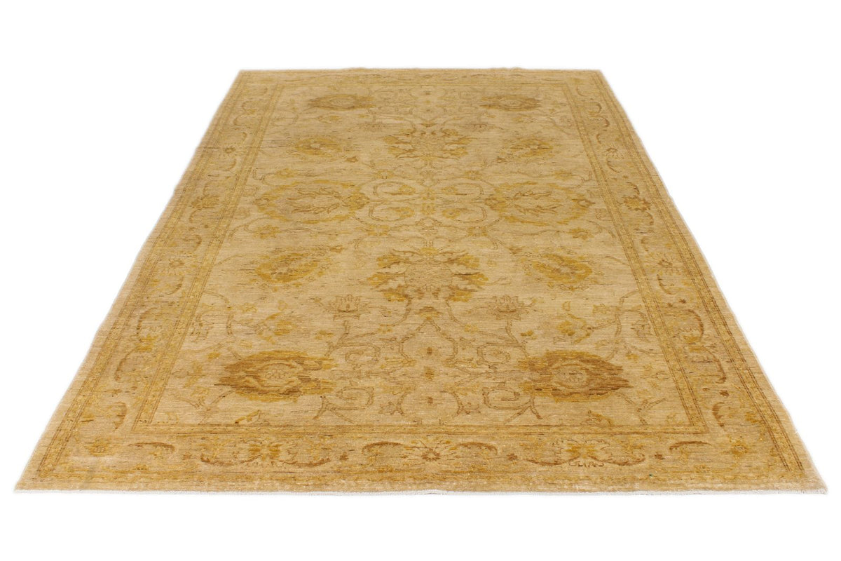 6x9 Ivory and Gold Turkish Oushak Rug