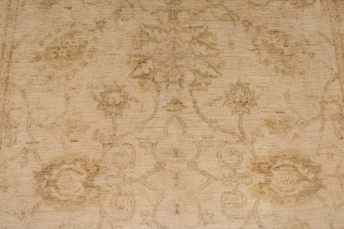 6x10 Ivory and Gold Turkish Oushak Rug