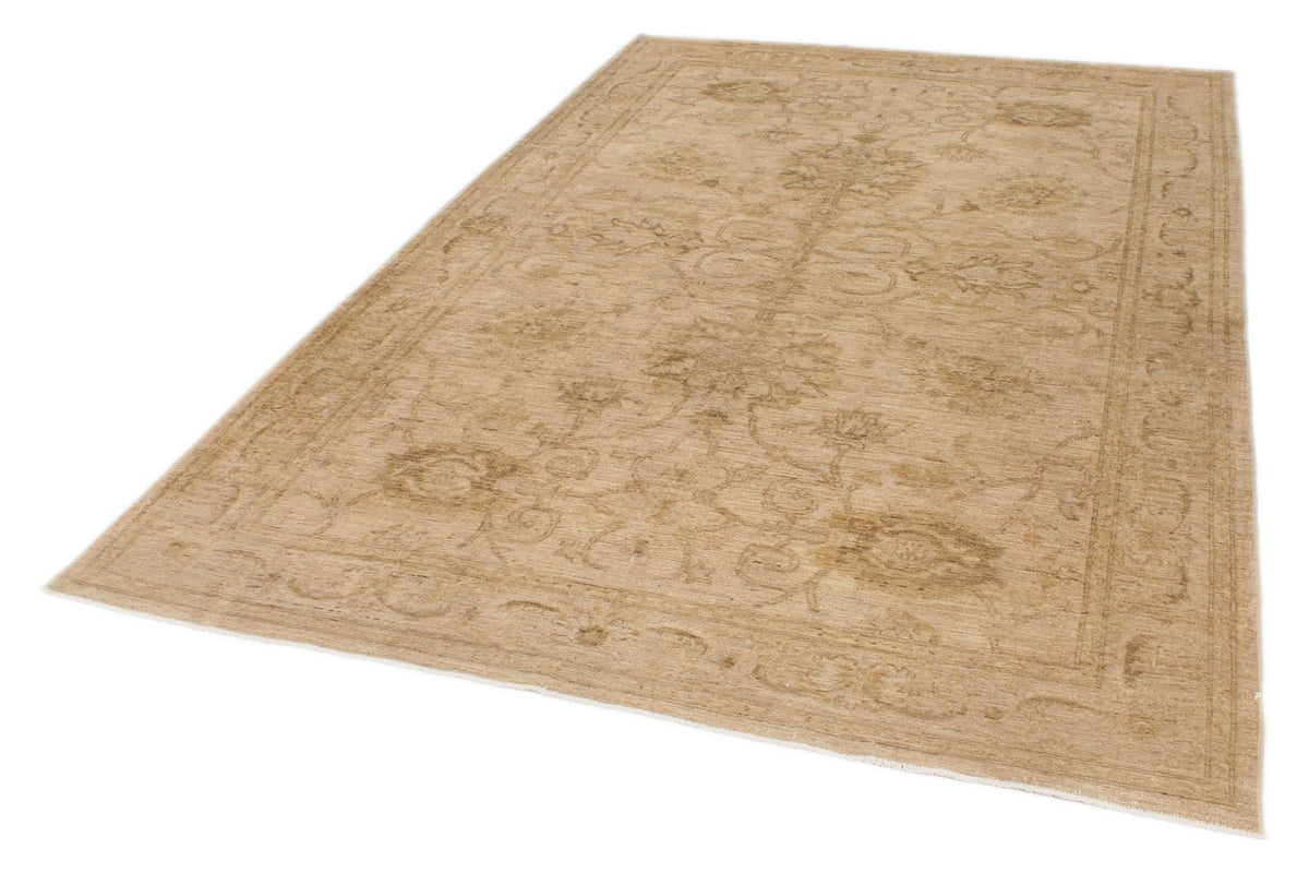 6x10 Ivory and Gold Turkish Oushak Rug