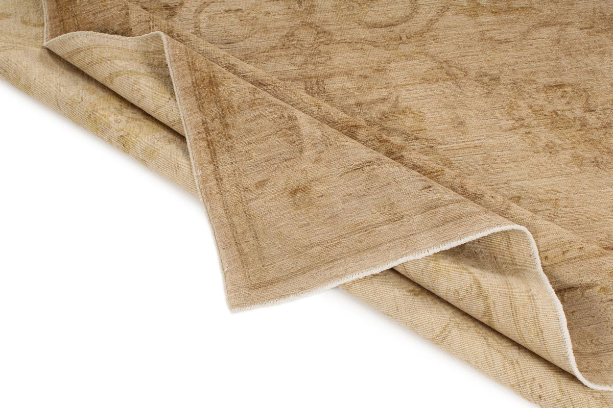 6x10 Ivory and Gold Turkish Oushak Rug