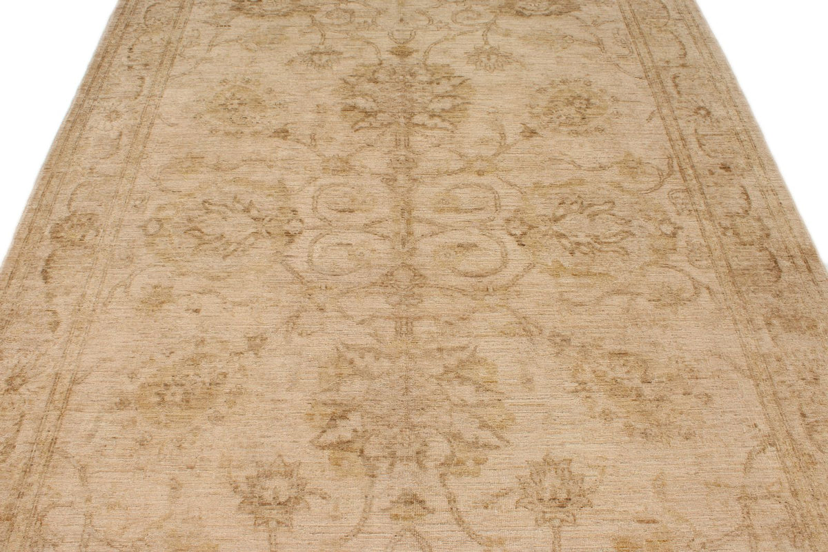 6x10 Ivory and Gold Turkish Oushak Rug