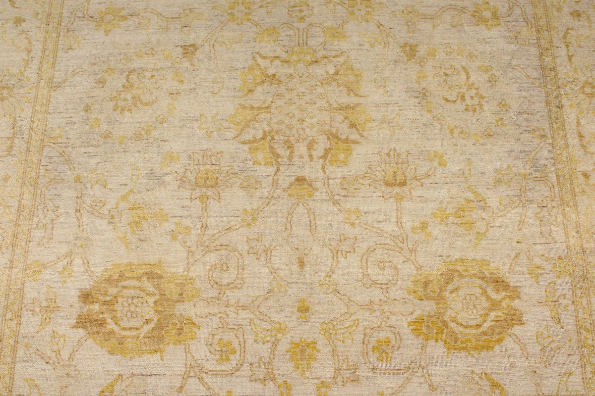 6x9 Ivory and Gold Turkish Oushak Rug
