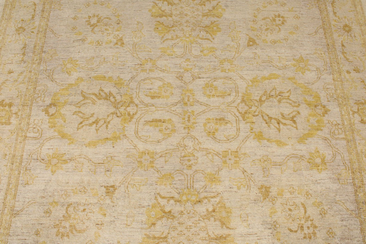 6x9 Ivory and Gold Turkish Oushak Rug