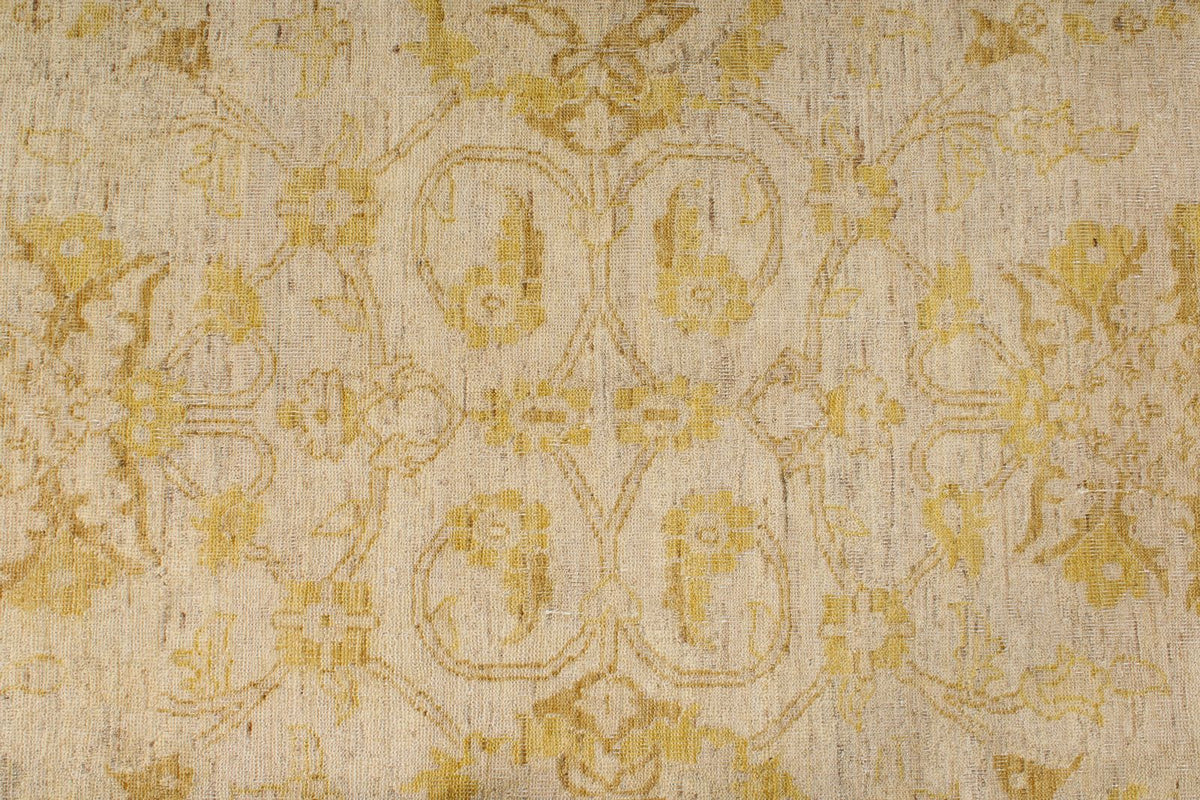 6x9 Ivory and Gold Turkish Oushak Rug