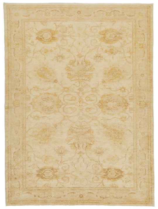 6x8 Ivory and Gold Turkish Oushak Rug