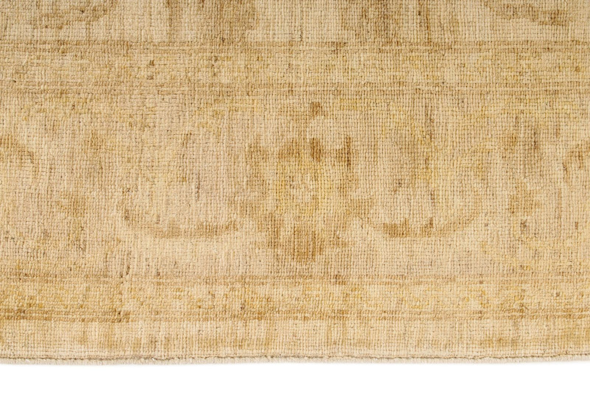6x8 Ivory and Gold Turkish Oushak Rug