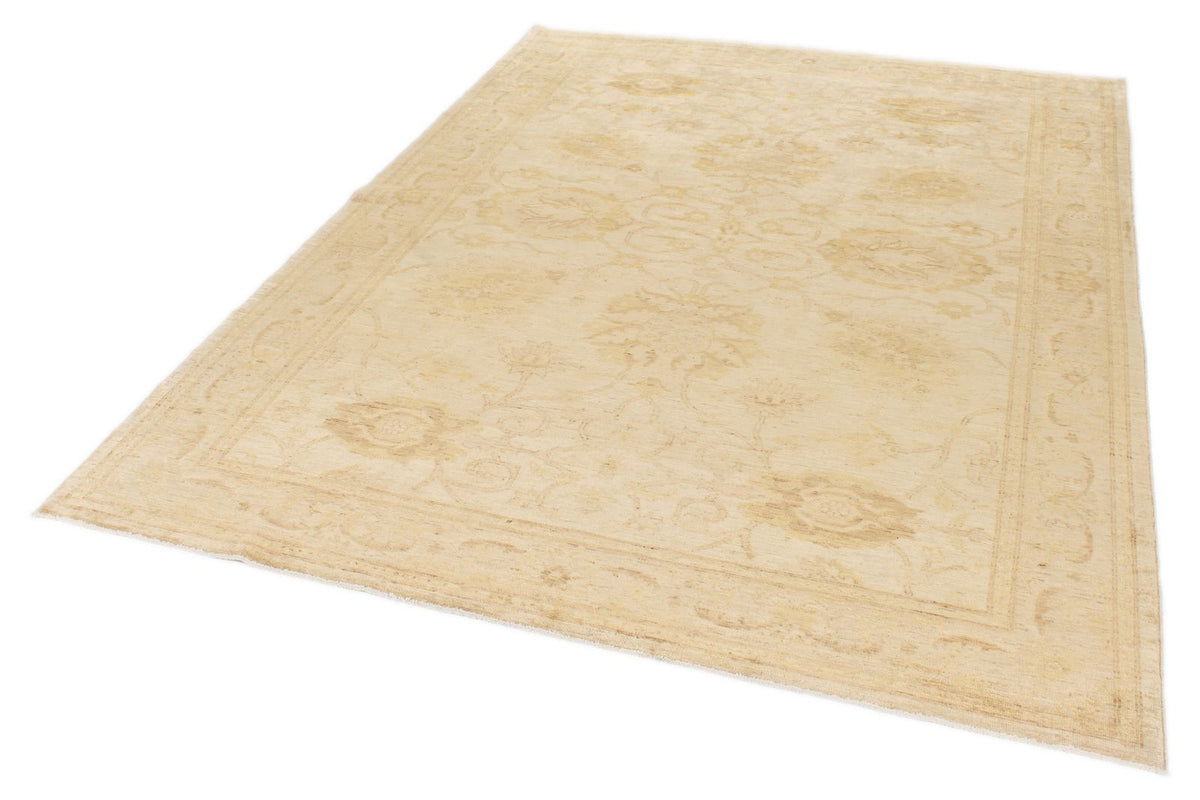 6x8 Ivory and Gold Turkish Oushak Rug