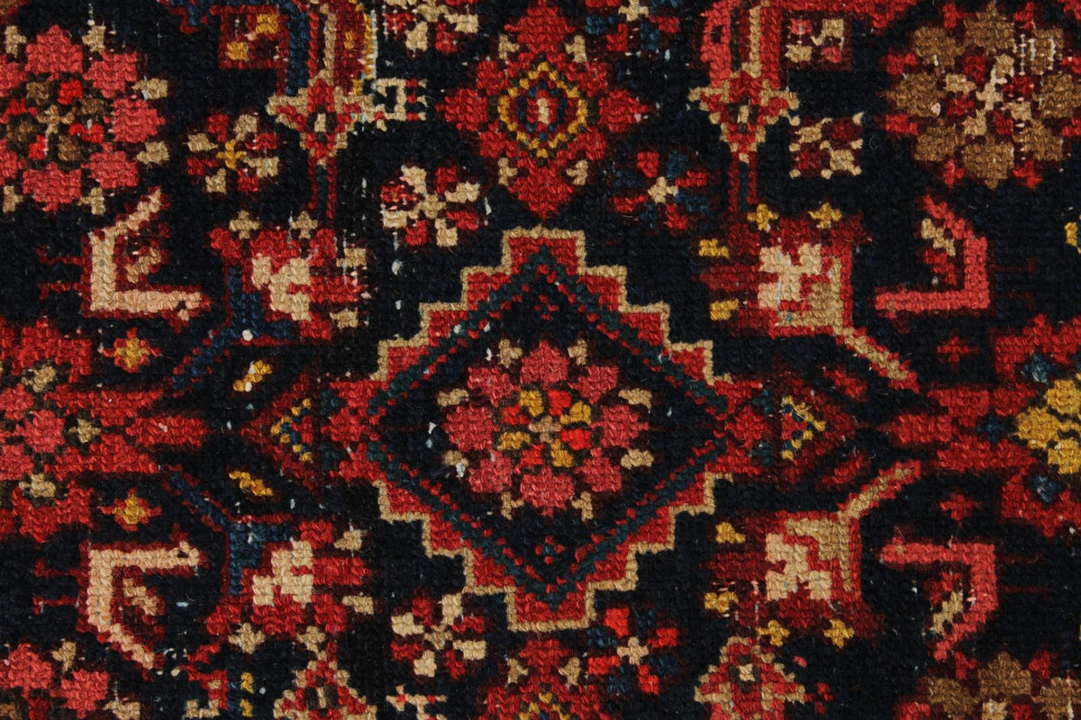 4x17 Navy and Ivory Persian Runner