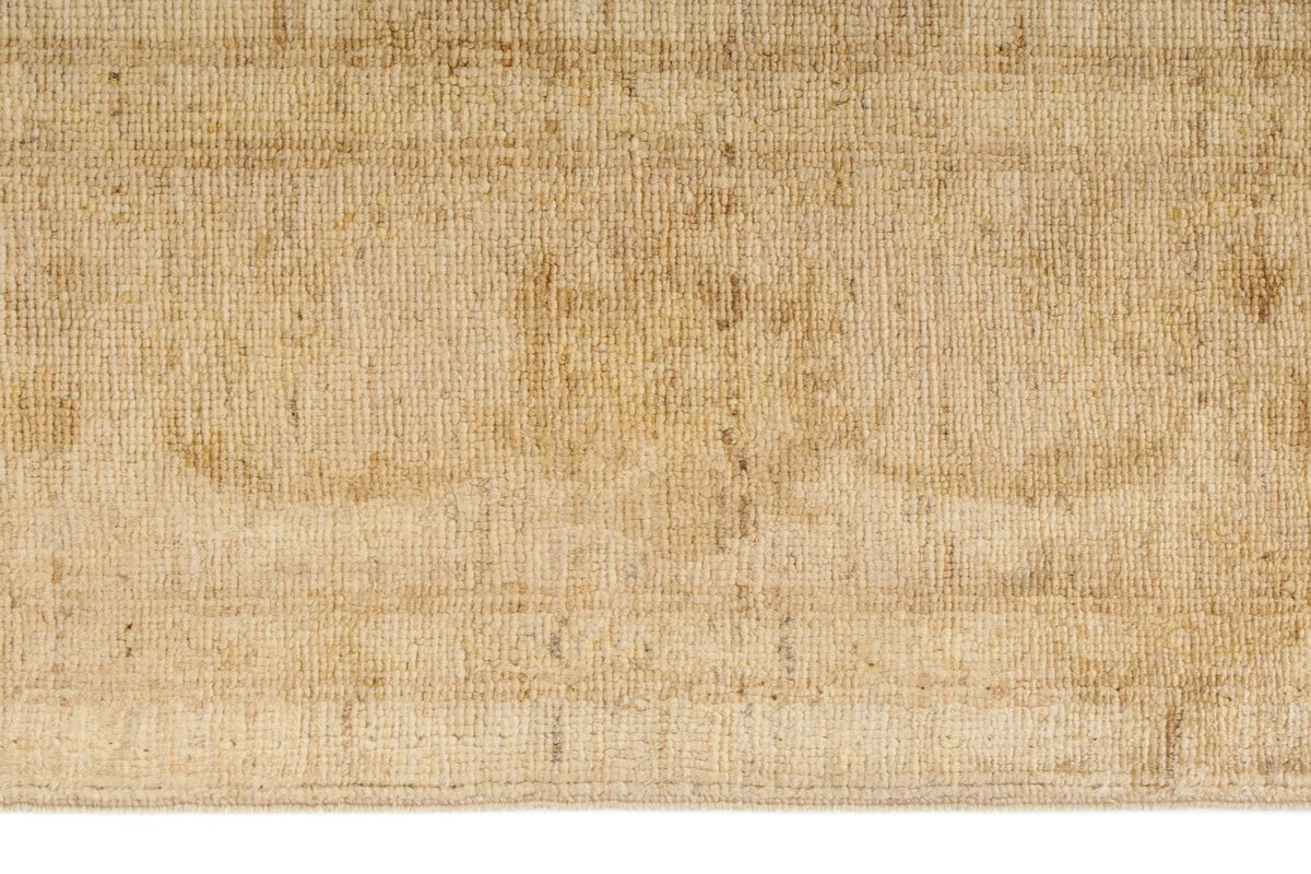 6x9 Ivory and Gold Turkish Oushak Rug