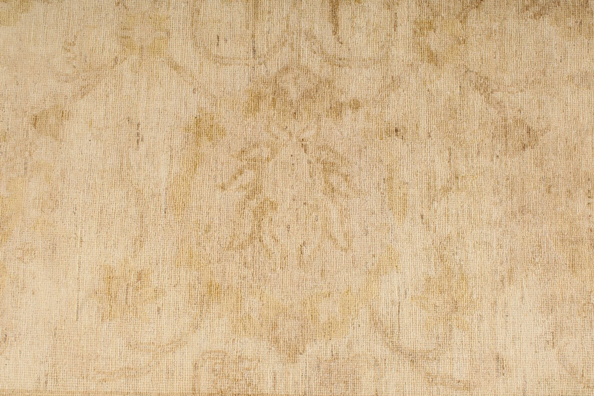 6x9 Ivory and Gold Turkish Oushak Rug