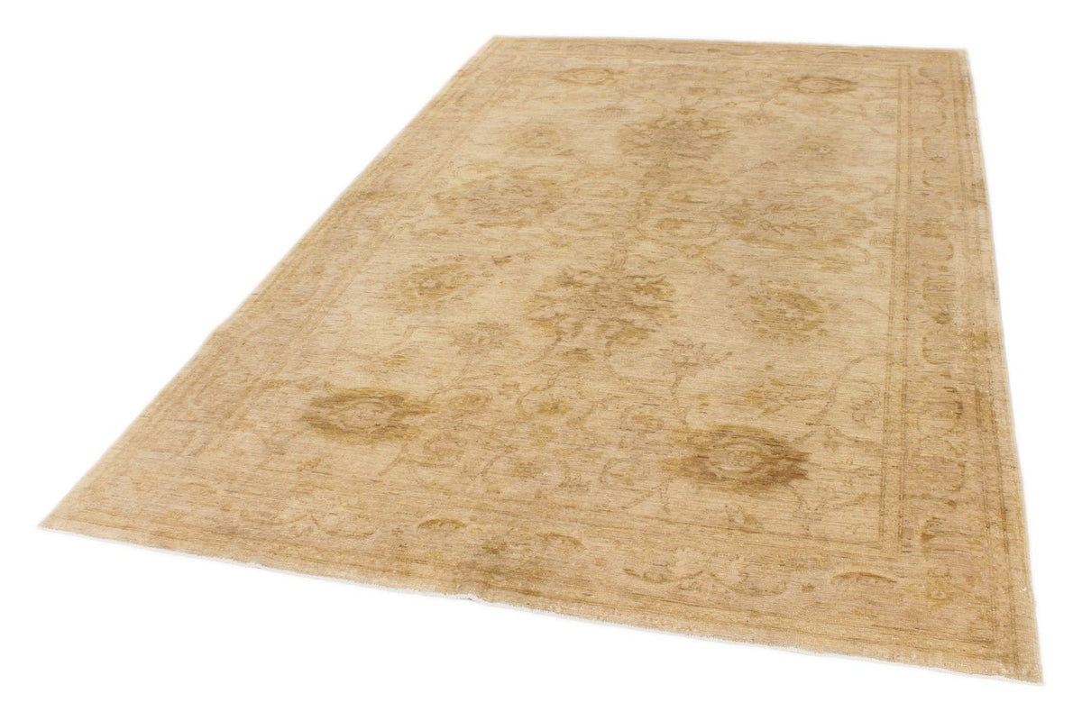 6x9 Ivory and Gold Turkish Oushak Rug