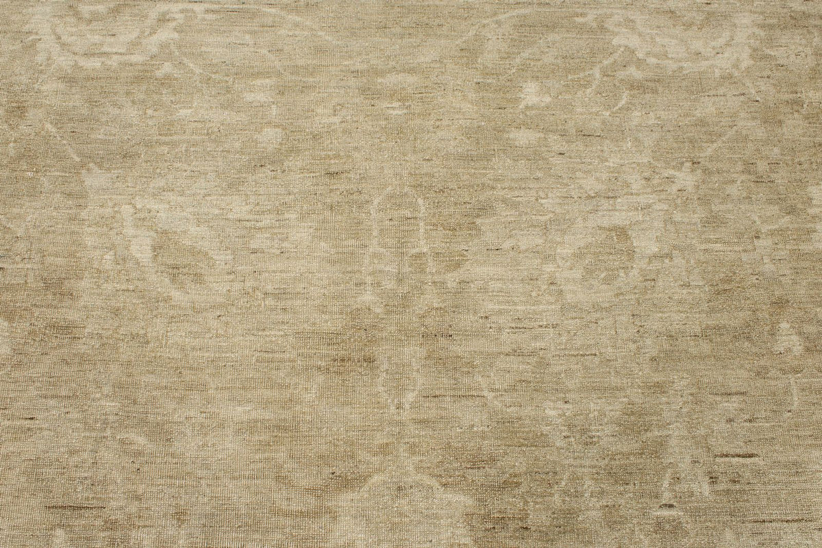 8x10 Ivory and Beige Turkish Oushak Rug